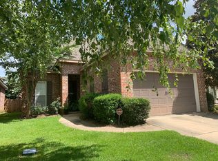 91 Bridgefield Ct, Hattiesburg, MS 39402
