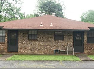 434 Helen St, Conway, AR 72034