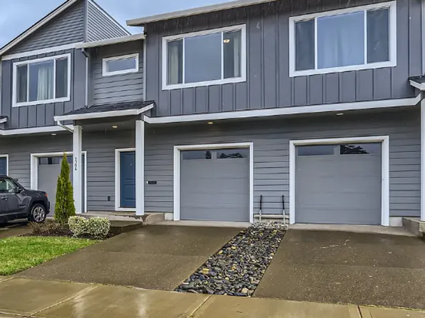 1304 S Quartz Dr, Cornelius, OR 97113