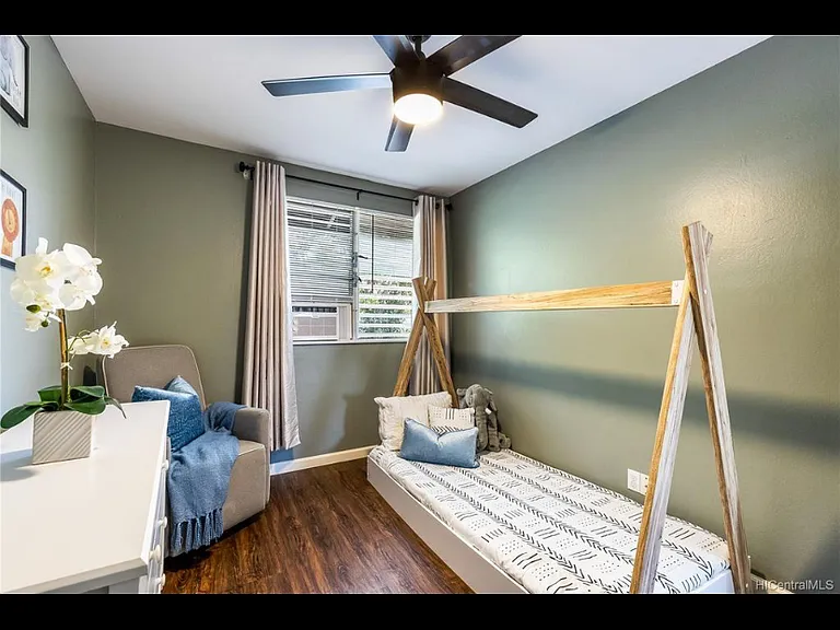 94-1402 Lanikuhana Ave #426 — Photo 1