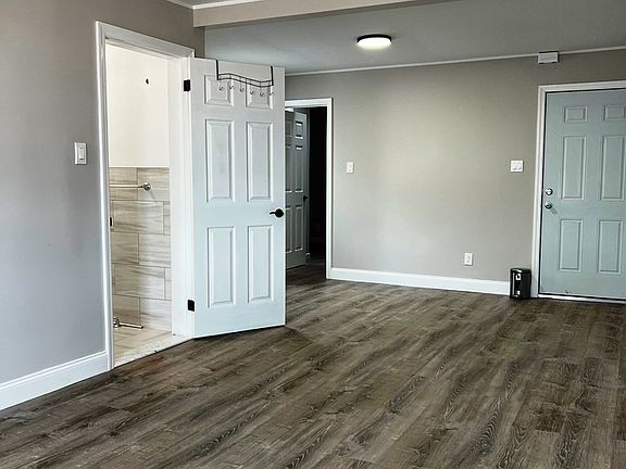 5th image of 76-05 Cooper Ave #2