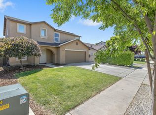2261 Poppyview Ct, Tulare, CA 93274