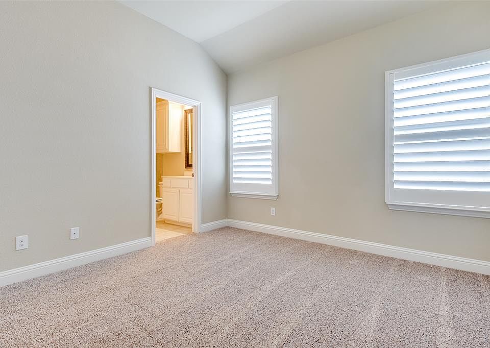 2nd image of 13172 Bigelow Ln