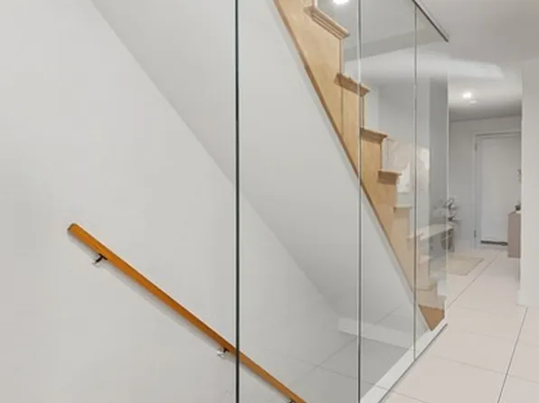 254 Stuyvesant Avenue image 6 of 16