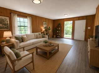 203 Natchez St N #A, Woodville, MS 39669