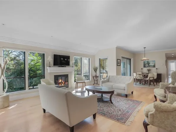 355 Heritage Hills #E, Somers, NY 10589