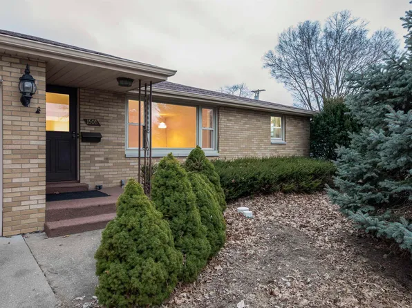 1508 N Capitol St, Pekin, IL 61554