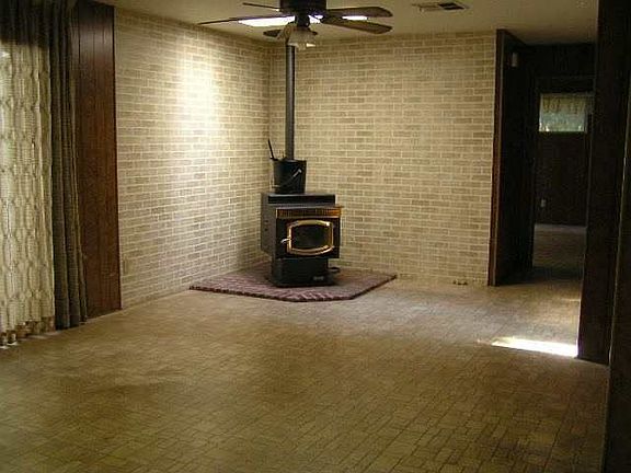3rd image of 13549 Wichita Dr