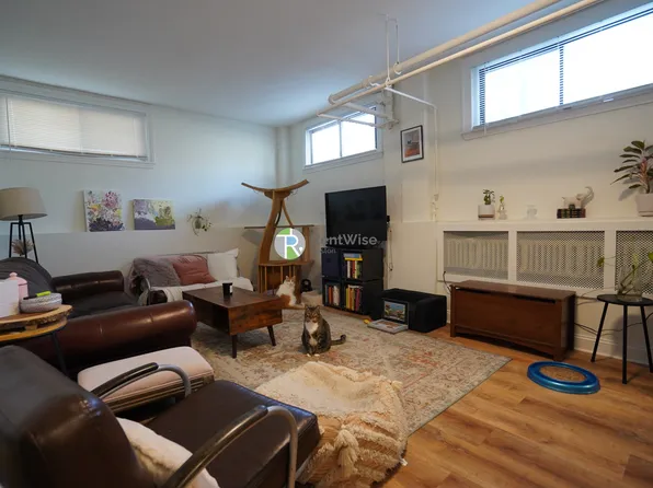230 Walnut St, Newton, MA
