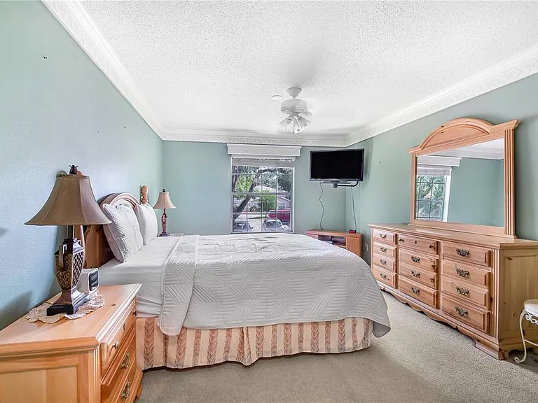 11857 Northtrail Ave — Photo 9