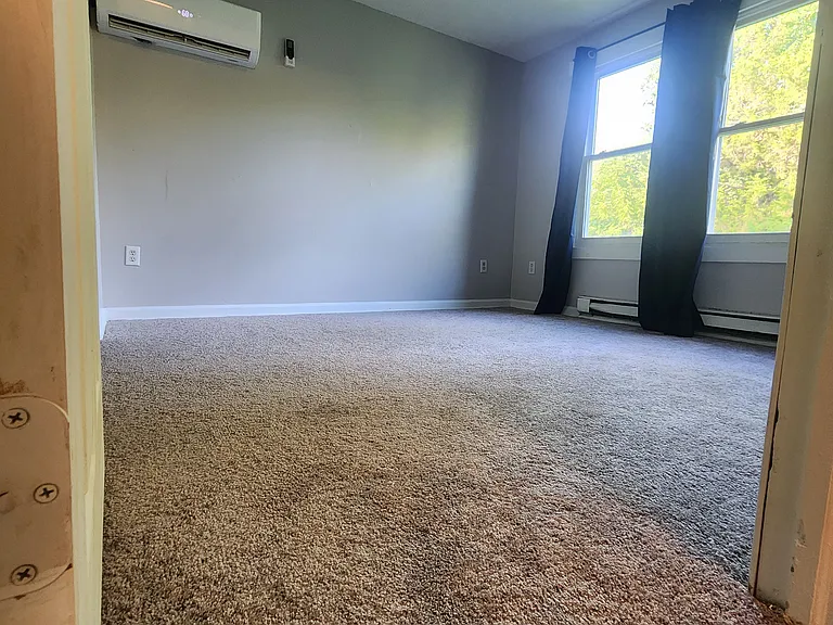 8 Washington St #2B — Photo 9