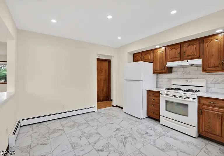 97 Sipp Ave #1 — Photo 13