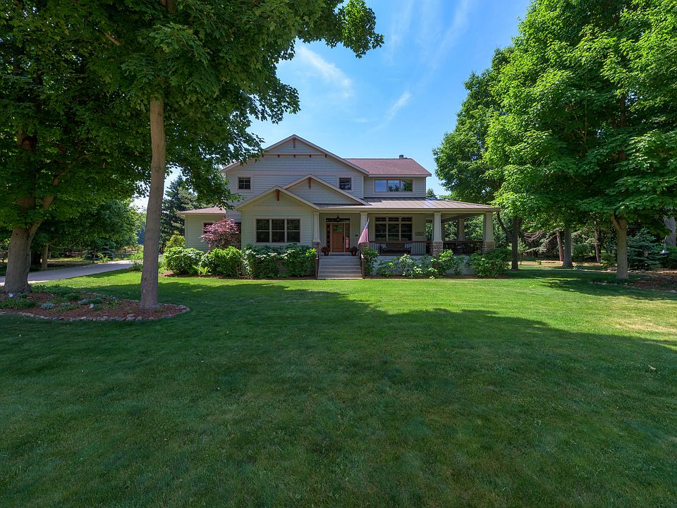 Zillow Fennville Mi