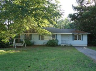 2016 4th St SE, Moultrie, GA 31768