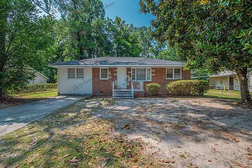 109 Vanderbilt Cir Photo 1