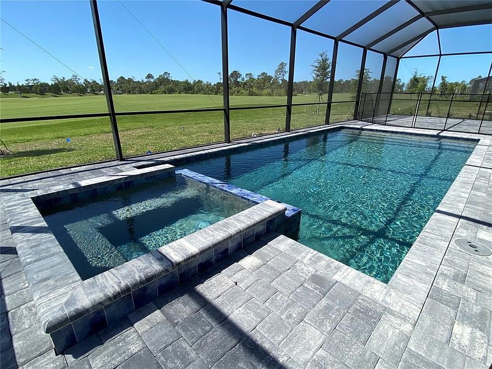 2nd image of 12187 Wellen Golf St