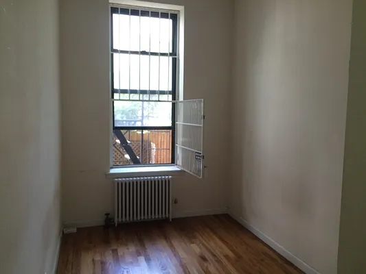 Rented by Village Living Realty | media 14