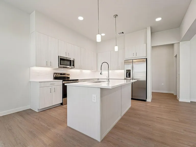 7415 Leighton Meadow Ln — Photo 15