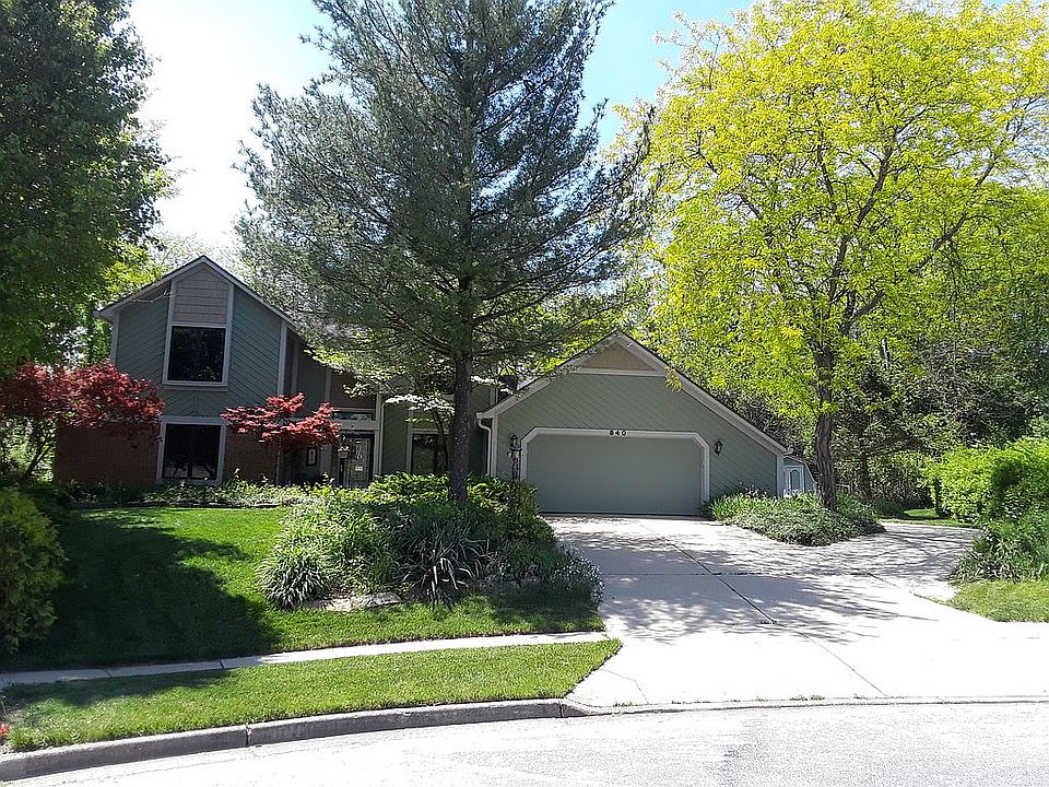 1st image of 840 Savin Hill Ct