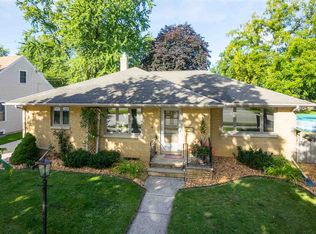 340 N Wilson St, Kimberly, WI 54136