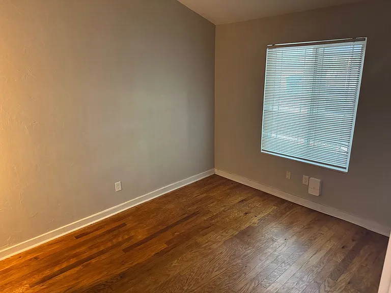 1012 Sharer Ct #23 — Photo 7