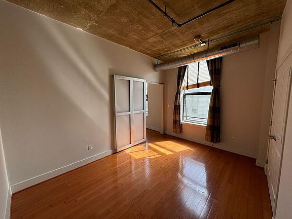 2nd image of 2301 Champlain St NW