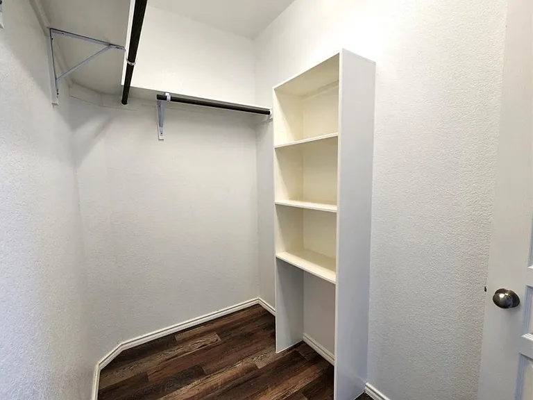 24106 Silver Sunset Ln — Photo 12