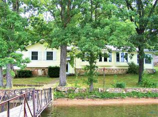 87 Daredevil Dr, Edwards, MO 65326