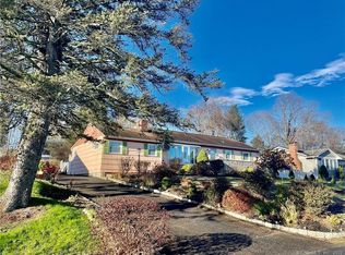 18 Nancy Dr, Danbury, CT 06811