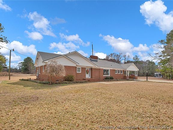 4th image of 1064 Bainbridge Rd