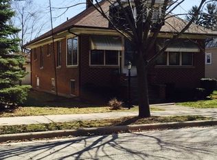 1302 Highland Ave, Joliet, IL 60435