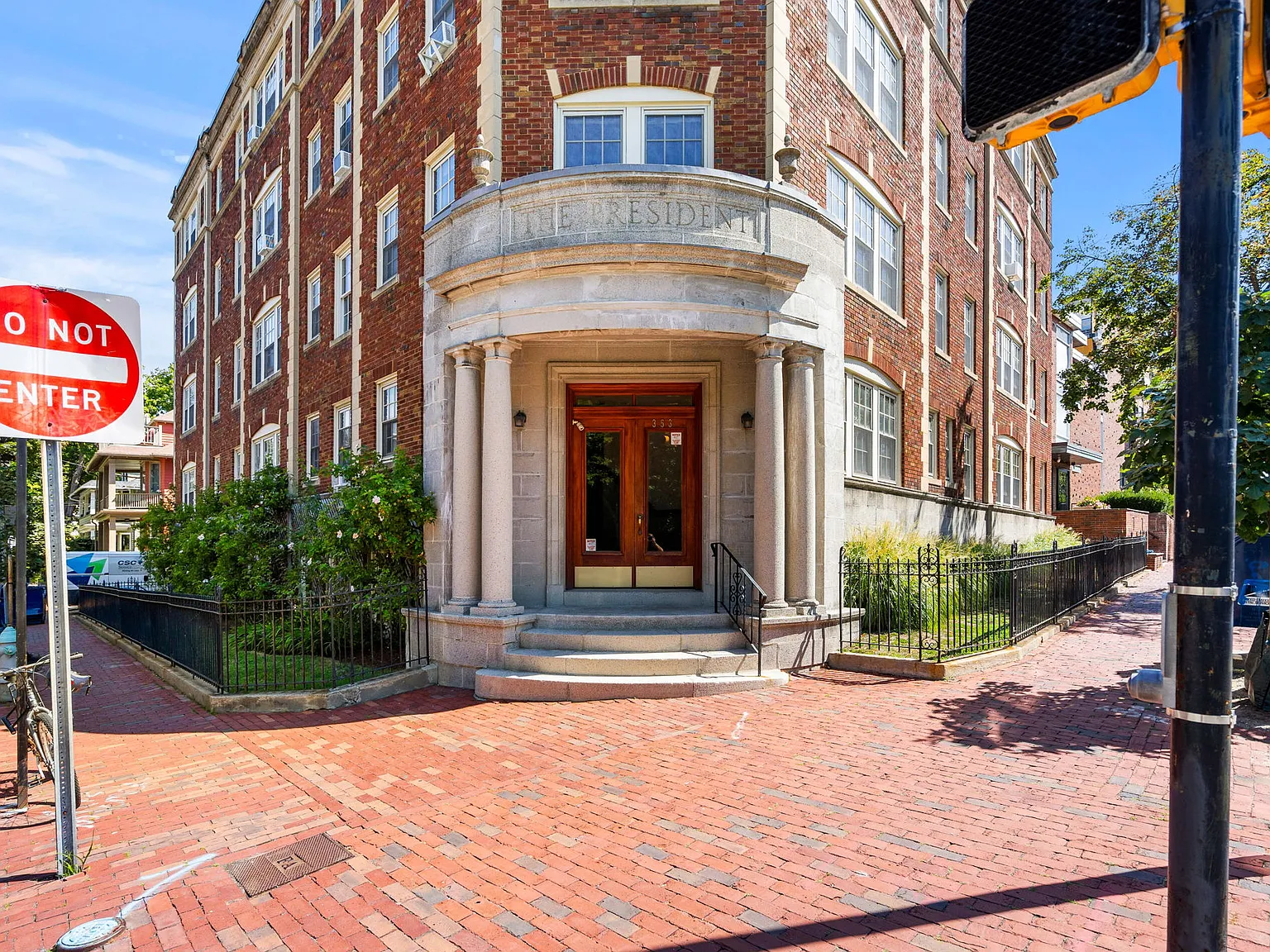 353 Harvard St — Photo 1
