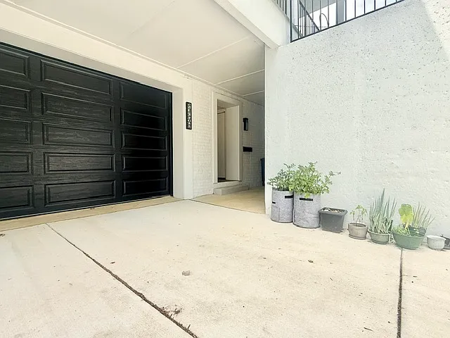 5618 Southwick St #B — Photo 2
