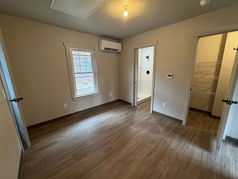 720 W Prospect Rd #102 — Photo 30