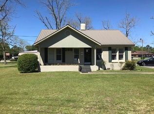 2915 Penn Ave, Marianna, FL 32448