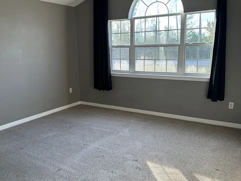 2305 Minnesota Ave — Photo 5