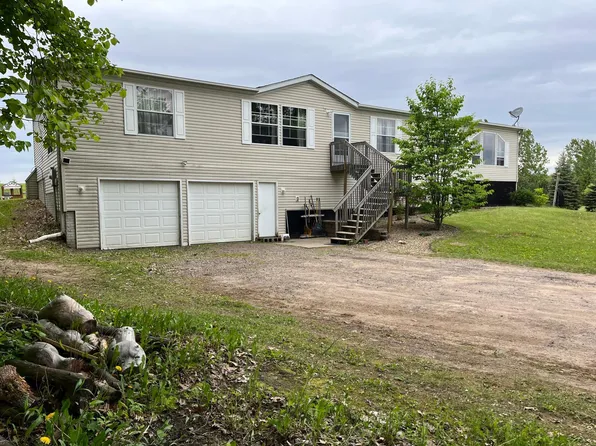 1141 Mahogany St, Mora, MN 55051