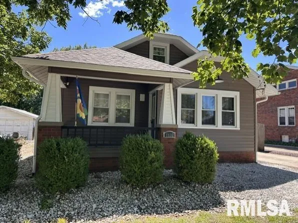 1132 S East St, Jacksonville, IL 62650