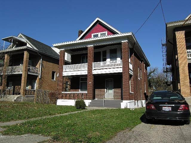 2nd image of 856 Blair Ave