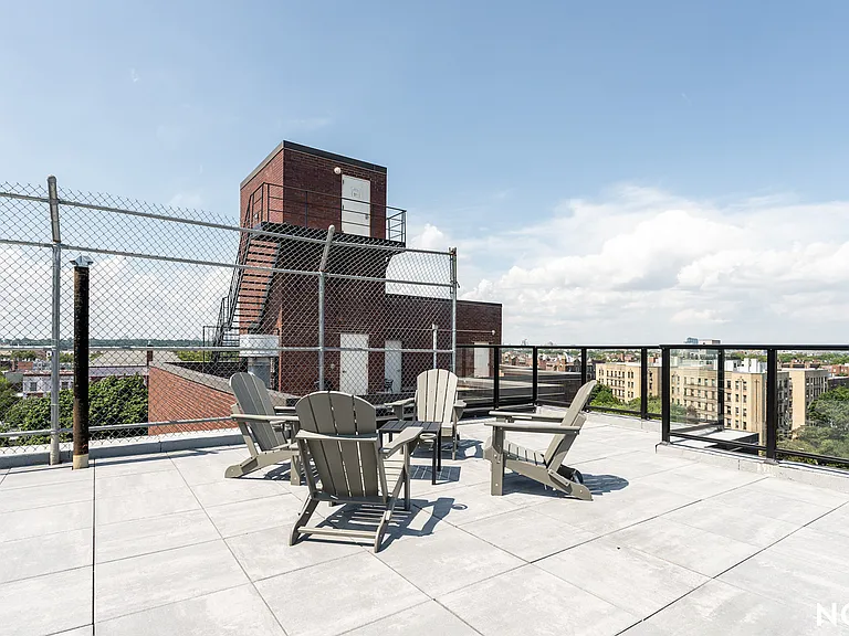 706 Ocean Ave #2A — Photo 30