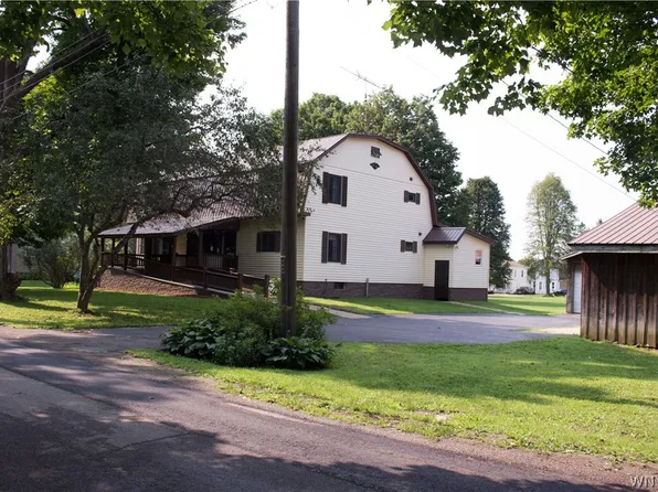 213 Maple St, South Dayton, NY 14138