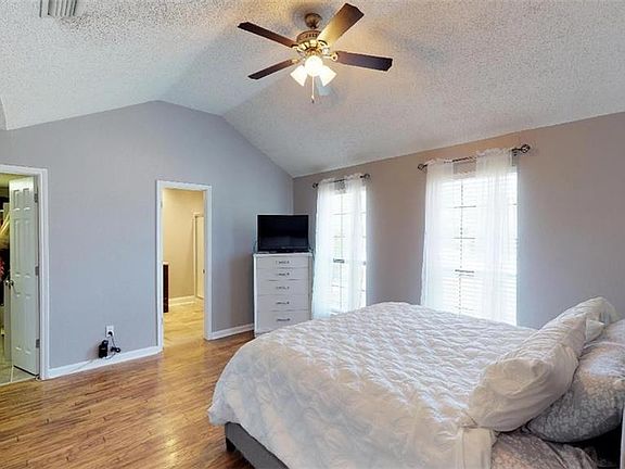 5th image of 2313 Idlewood Dr