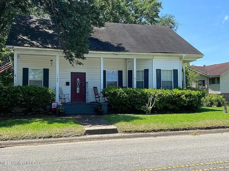 1108 Live Oak Ave — Photo 4