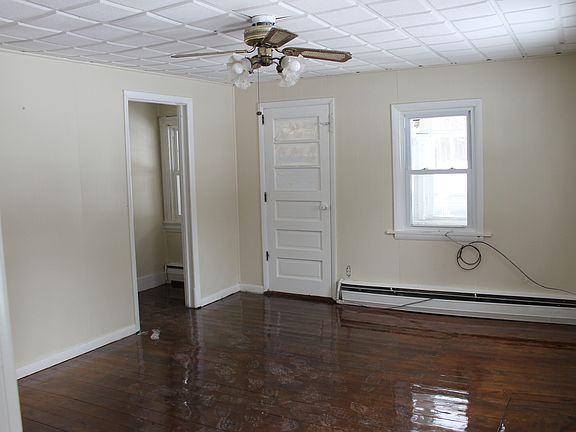 4th image of 324 N West Ave