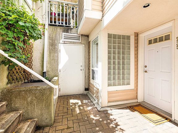3rd image of 2565 Broadway W #235