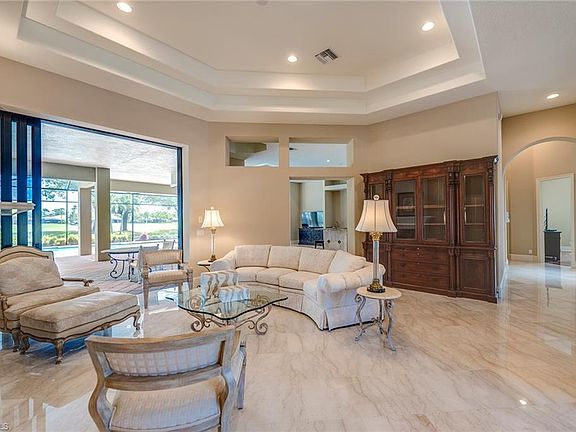 5th image of 631 Venezia Grande Dr