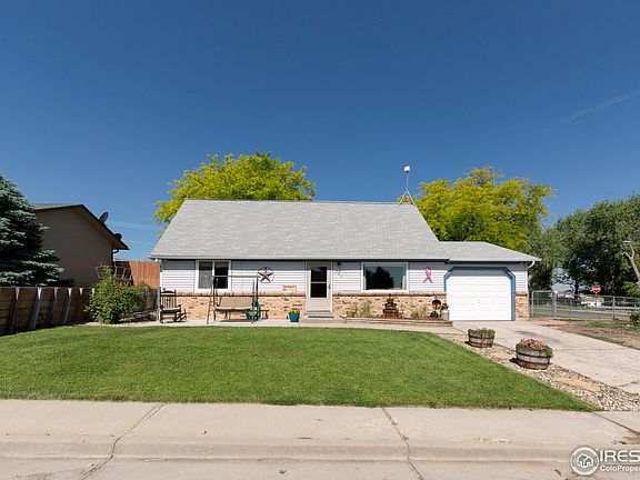 3rd image of 701 2nd Street Ct