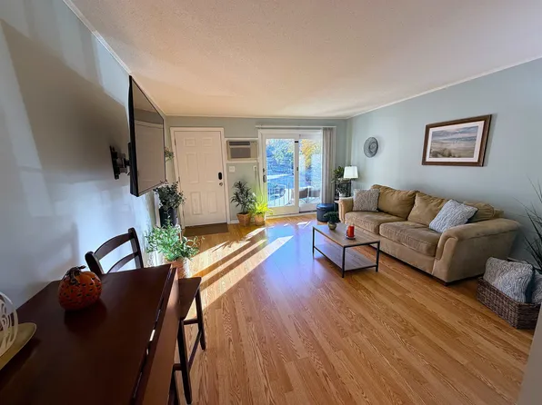 604 Cocheco Court, Dover, NH 03820