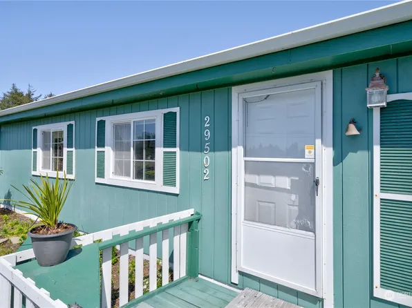 29502 K Street, Ocean Park, WA 98640