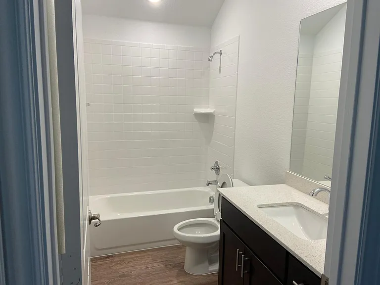 2203 Hanover St — Photo 11